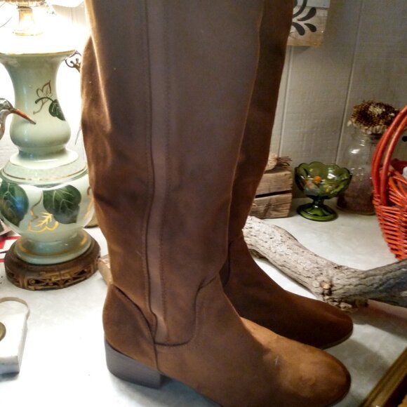Time and Tru Zipper Faux Suede Tall Riding Boots 10 Brown Stretch Gore - Picture 2 of 12